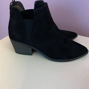 Black Suede Ankle Booties 🎯 wide width